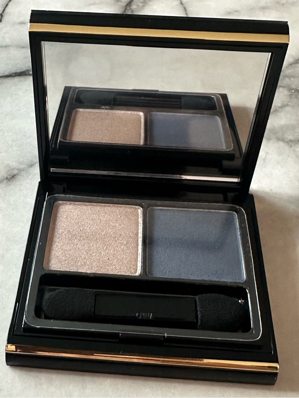 Elizabeth Arden Color Intrigue Eyeshadow Duo — Shimmer Taupe & Slate Blue